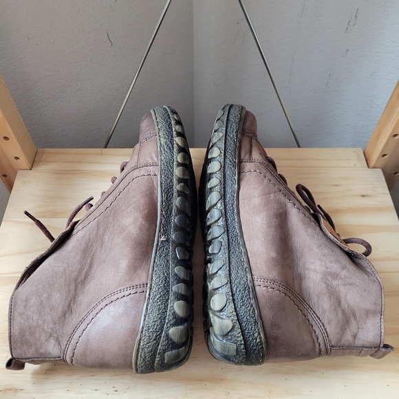 NWOT Italia 1041 Kiki Mid Brown Distressed Leather Boots 37 - Picture 6 of 11